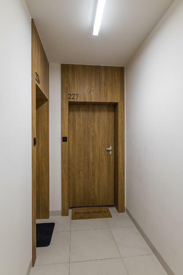 Raya Mansion Warsaw Lägenhet Exteriör bild