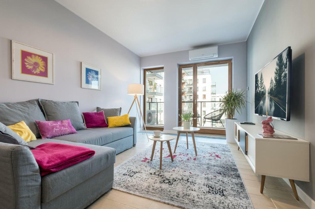 Raya Mansion Warsaw Lägenhet Exteriör bild